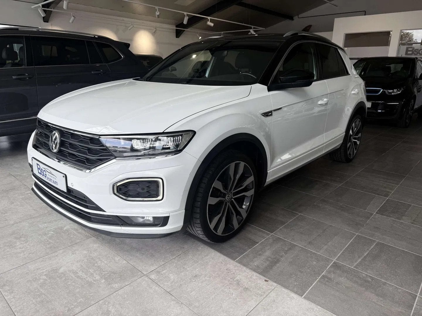 Volkswagen T-Roc 1.6 TDi SCR S*R-line INT/EXT*XENON*GPS*EURO, Auto's, Gebruikt, 4 cilinders, 116 pk, Wit