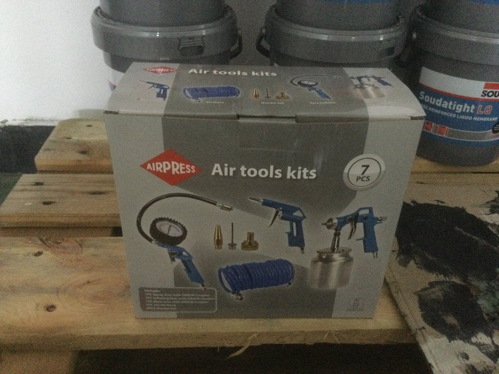 7delige accesoires set airpress nieuw, Doe-het-zelf en Bouw, Compressors, Ophalen, Nieuw, 6 tot 10 bar