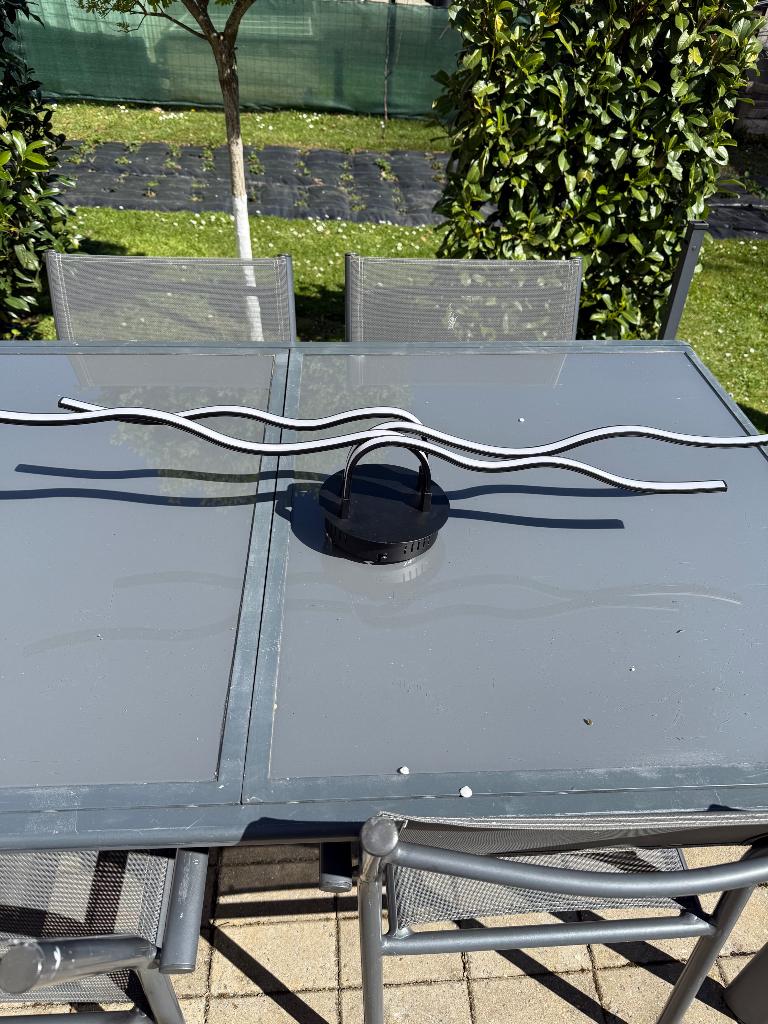 Luminaire LED moderne – design élégant, Enlèvement