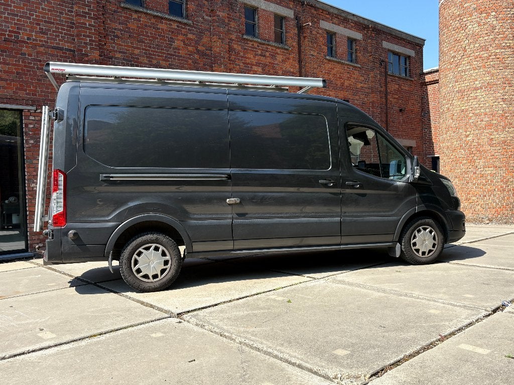 Ford Transit 2.0L L2H2 automaat volledige sortimo inrichting, 4 deurs, 1995 cc, 4 cilinders, 1850 kg