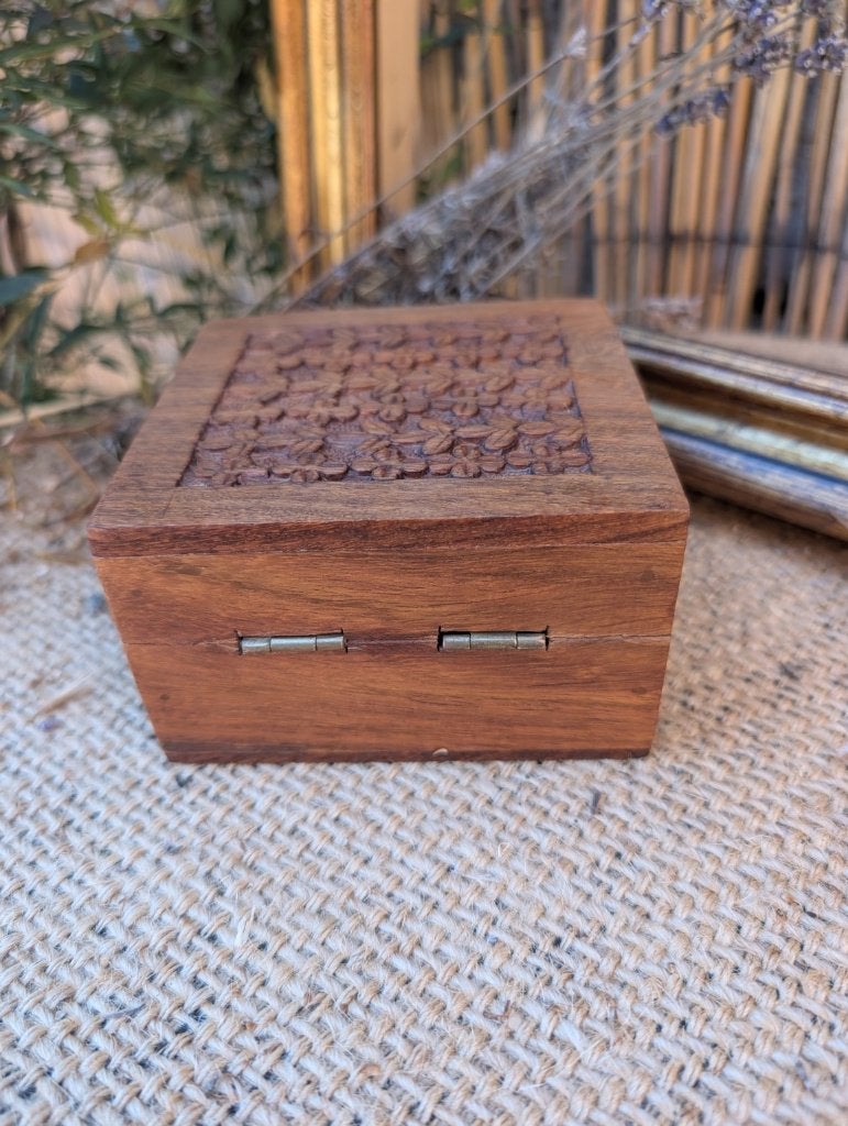 Coffret à bijoux en bois sculpté fait main, Rouge, Enlèvement ou Envoi, Bois, Boîte