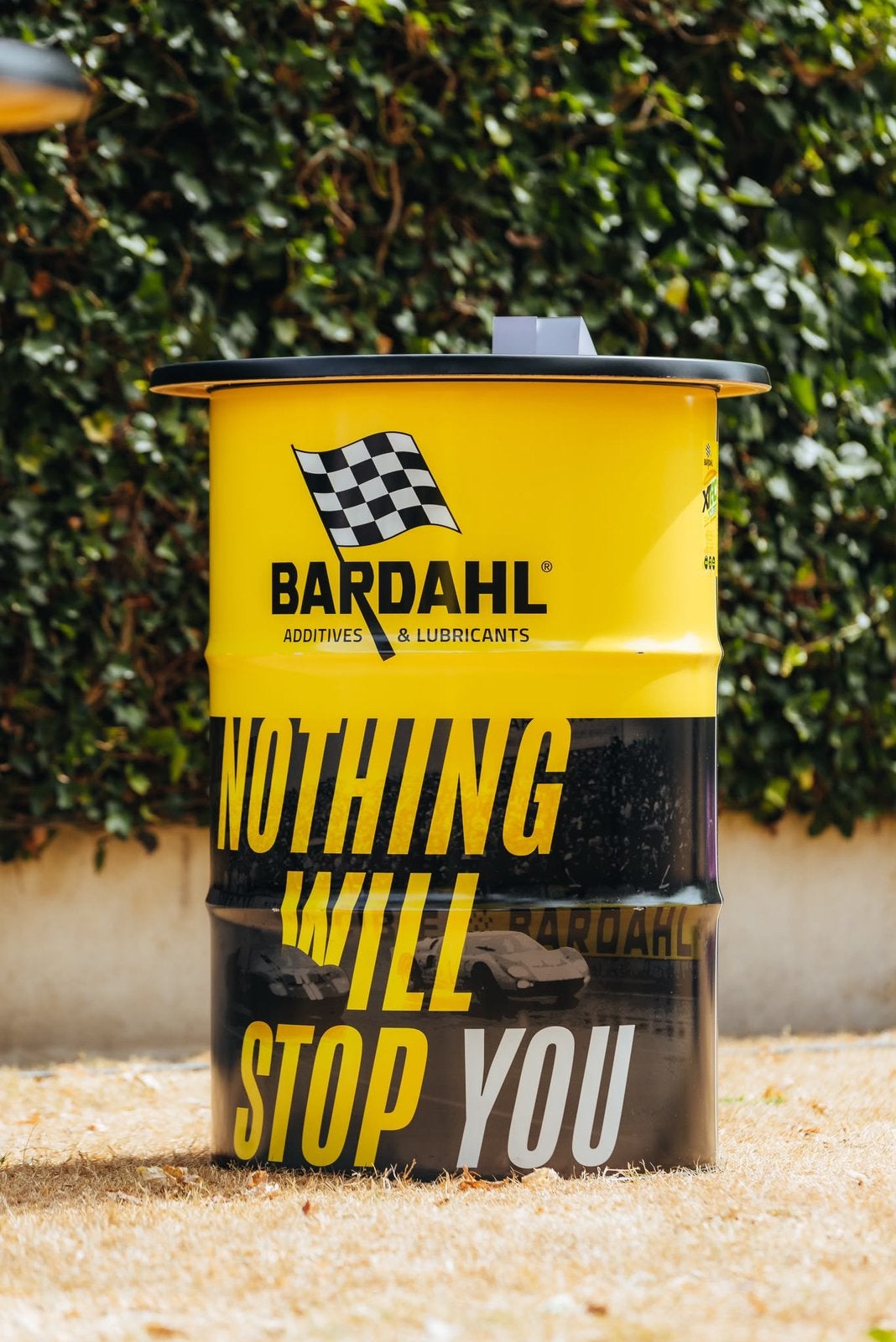 Mooie bartafels, Ophalen, Zo goed als nieuw