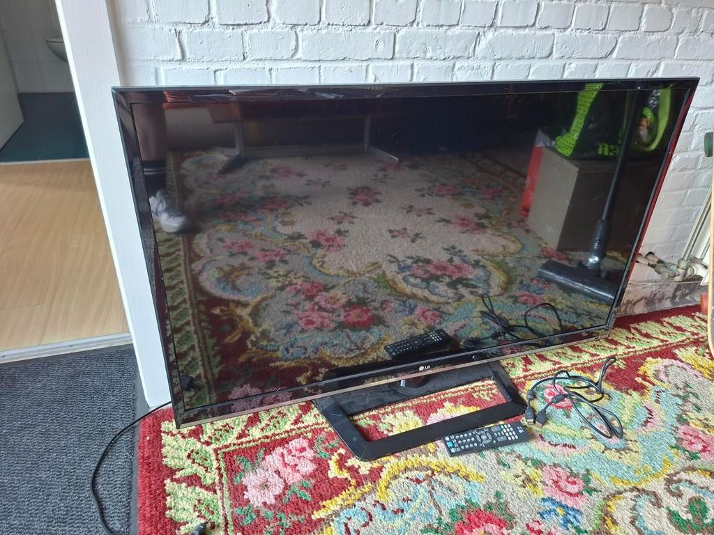 LG tv, Enlèvement