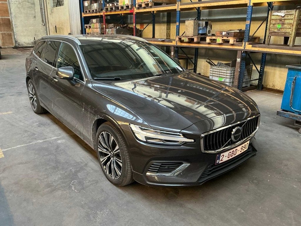 2024 Volvo V60 T8 Plug-In Hybrid Personenauto, Auto's, Automaat, Gebruikt, Hybride Elektrisch/Benzine, Overige carrosserie