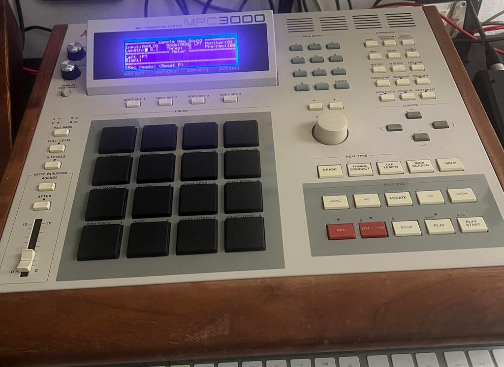 Mpc 3000, Enlèvement ou Envoi, Utilisé