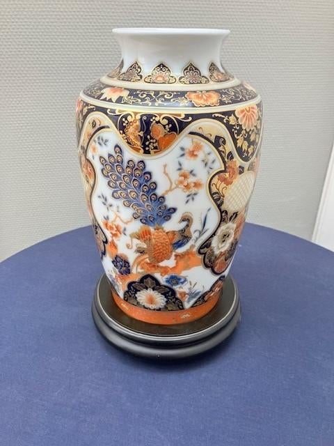 Yokohama vaas, Ophalen