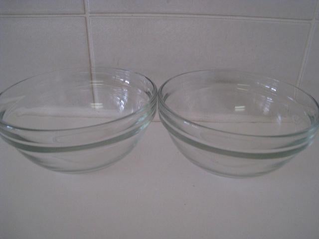 2 glazen schalen, Arcoroc France, maten H 5,5cm x diam 12cm, Ophalen