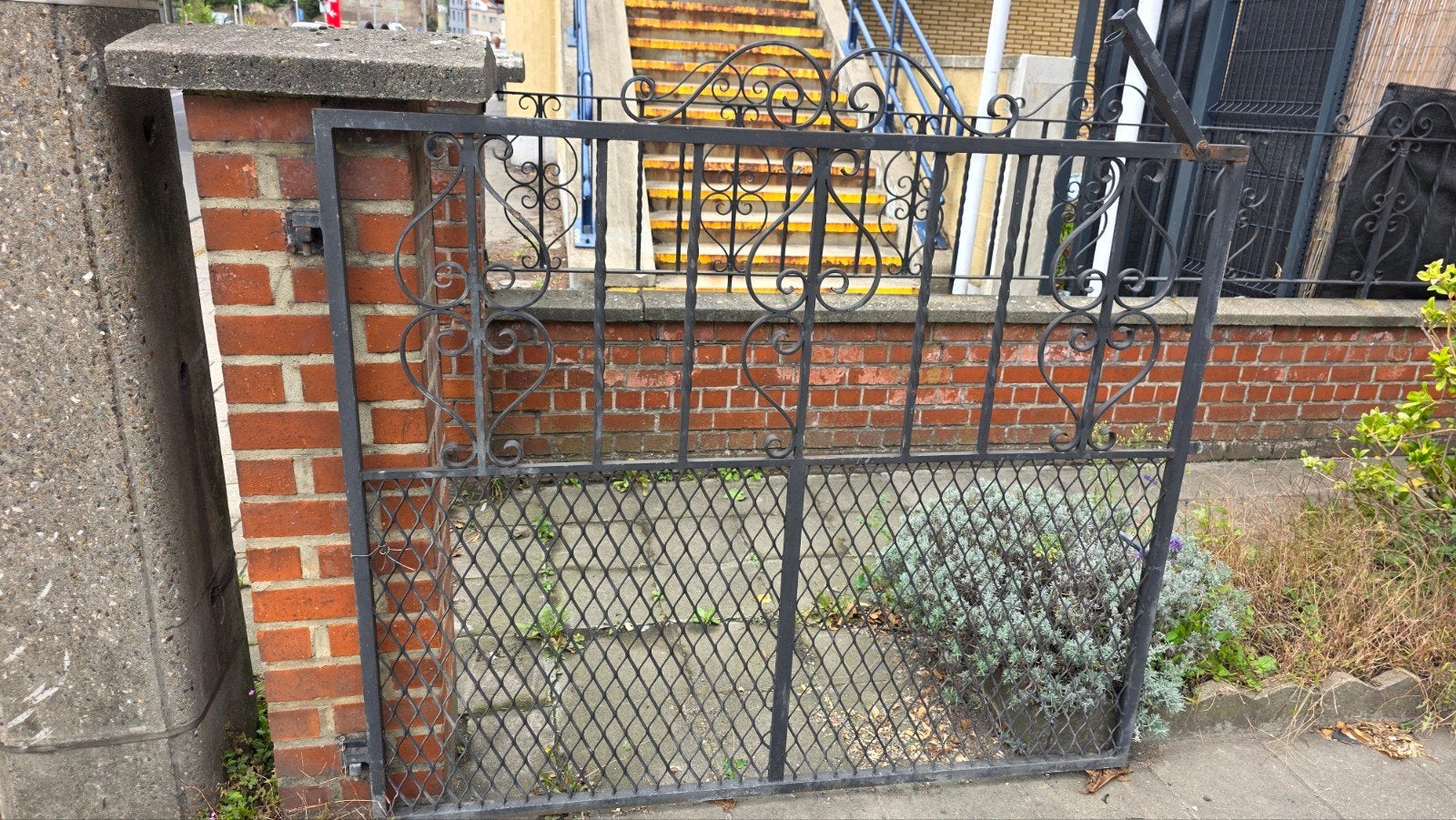 Barrière double en fer forgé et 2 portes, Jardin & Terrasse, Enlèvement