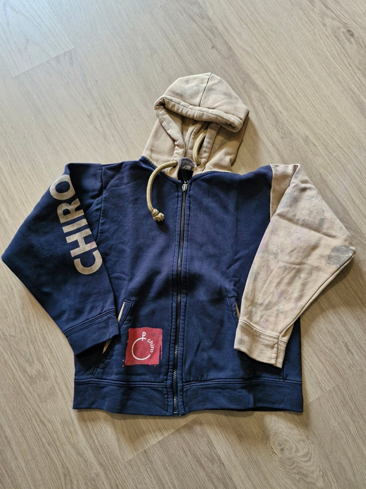 Chiro hoodie 10jr, Ophalen, Gebruikt
