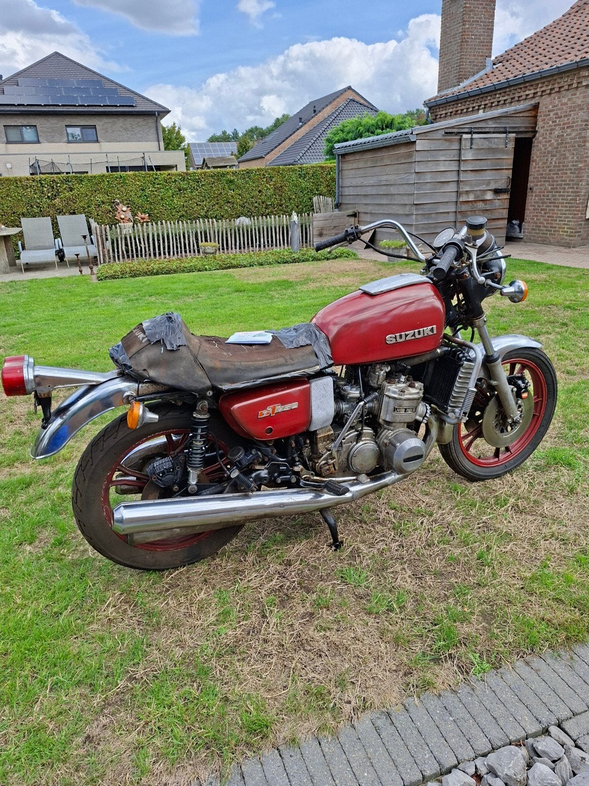 suzuki gt750 waterbuffalo, Motos, Particulier, 3 cylindres, Manuelle, 738 cm³