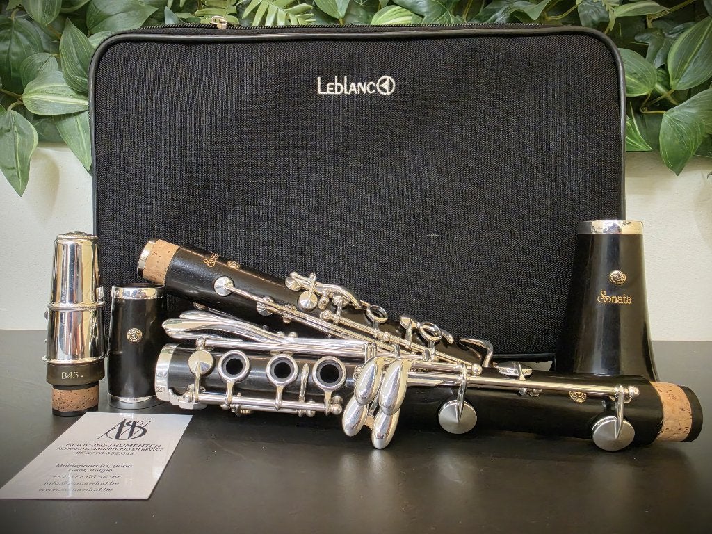 LeBlanc Sonata Bb-Klarinet 17/6, Bes-klarinet, Ophalen of Verzenden, Zo goed als nieuw, Met koffer