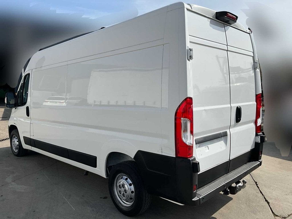 2020 Peugeot Boxer lichte vracht - airco - euro 6d - trekhaa, Auto's, Gebruikt, Euro 6, Bedrijf, Overige carrosserie
