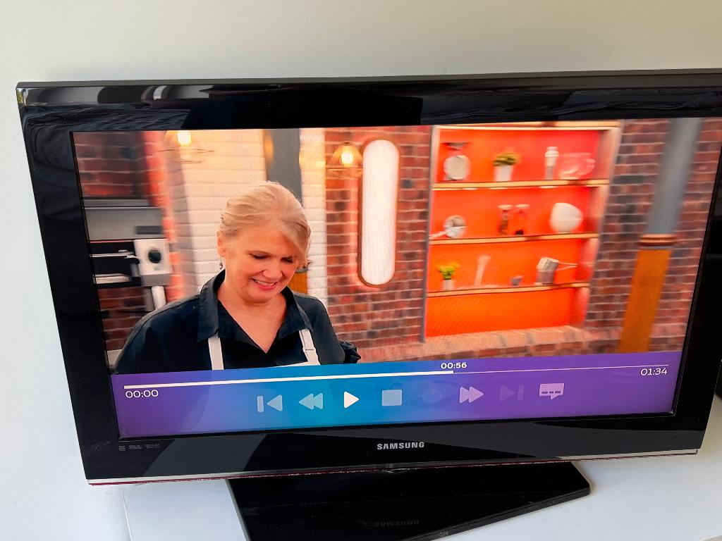 Samsung LCD tv, Audio, Tv en Foto, Televisies, Ophalen, LCD, 80 tot 100 cm, Zo goed als nieuw