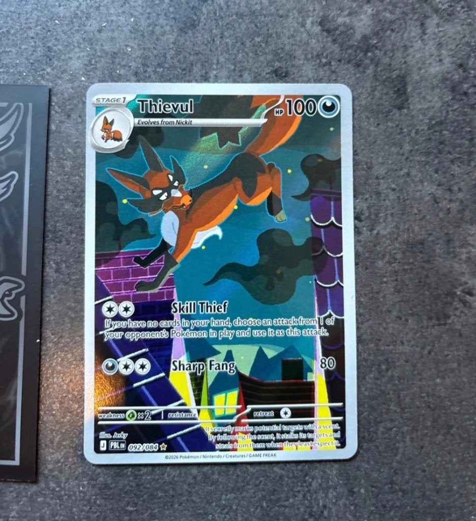 Pokémon Thievul 092/084 – Scarlet & Violet White Flare –Holo, Ophalen of Verzenden, Nieuw, Losse kaart, Foil