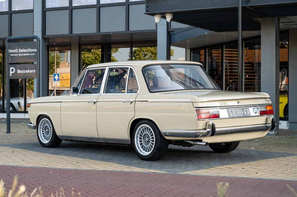 BMW 2000 Automatic (automatique), Autos, Oldtimers & Ancêtres, Achat, Entreprise, Beige, Berline