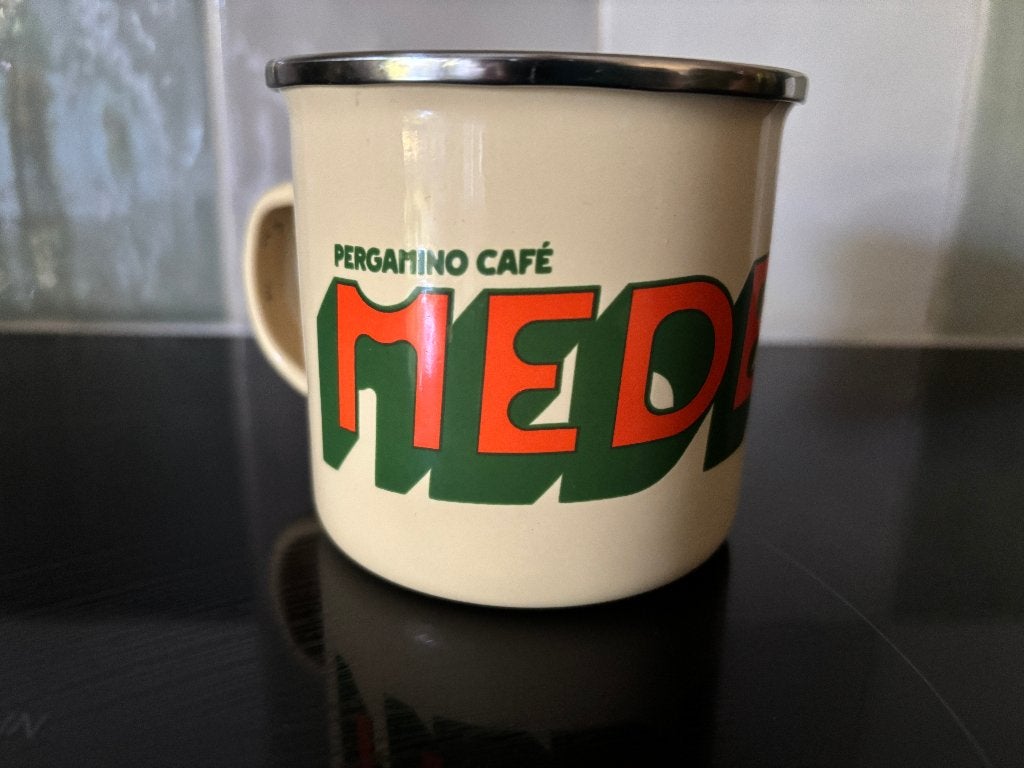 kampeermok Pergaminocafe Medellin Colombia koffie mok (new), Huis en Inrichting, Keuken | Servies, Overige materialen, Overige merken