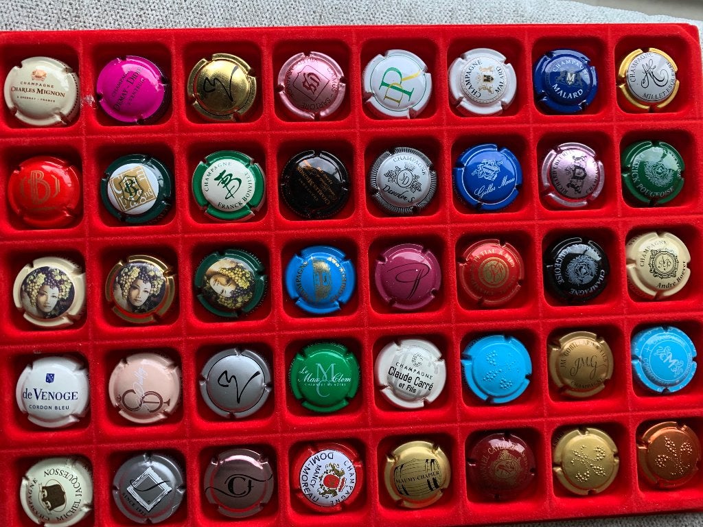 Lot g : 40 champagne capsules, Verzamelen, Ophalen of Verzenden