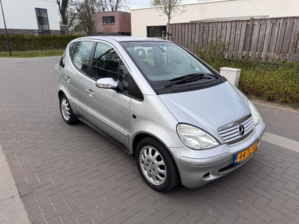 Mercedes-BenzA-Klasse 1.6 A160 Automaat Airco Trekhaak2003, Auto's, Mercedes-Benz, Particulier, A-Klasse, ABS, Airbags, Airconditioning