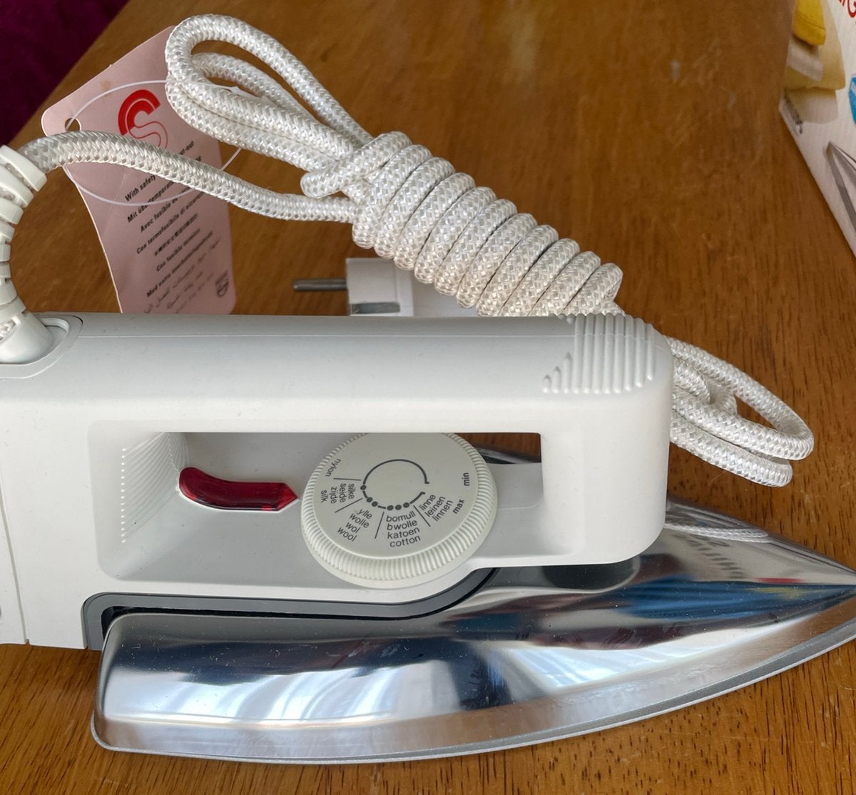 Fer à repasser Philips des années 80 neuf dans sa boîte, Electroménager, Enlèvement ou Envoi, Neuf, Fer à repasser avec cordon