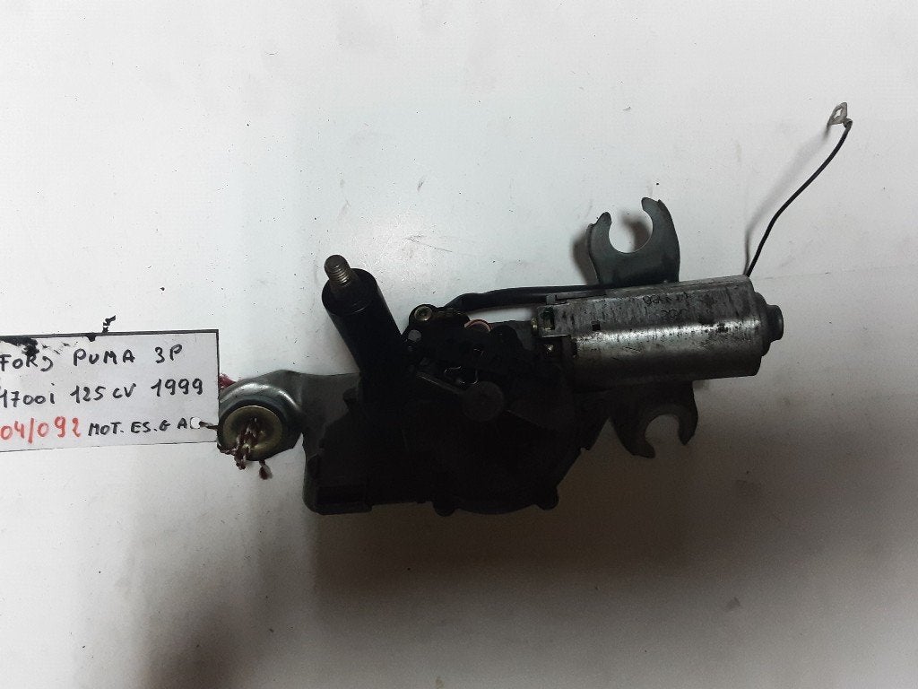 MOTEUR ESSUIE-GLACE ARRIÈRE Ford Puma (0390201546), Autos : Pièces & Accessoires, Mevr. I. Hauben, Rue de l'Espoir 34 34
4030  GRIVEGNÉE, BE