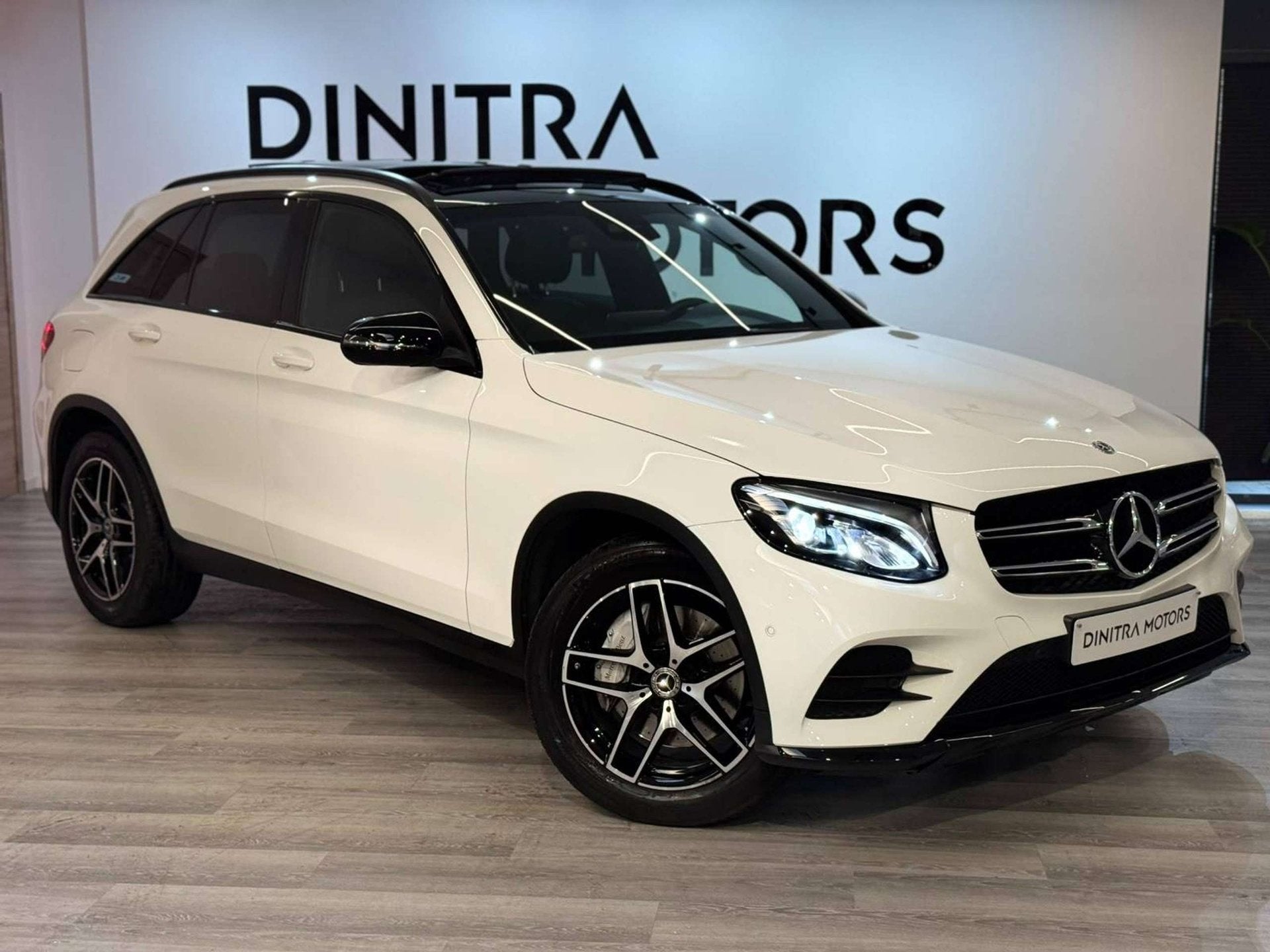 Mercedes-Benz GLC 220 4-Matic AMG - Pano/Burmester/Memory/LE, Autos, Achat, Euro 6, Entreprise, https://public.car-pass.be/vhr/3525b26b-7cf5-4128-8b7e-0036b2f6101e