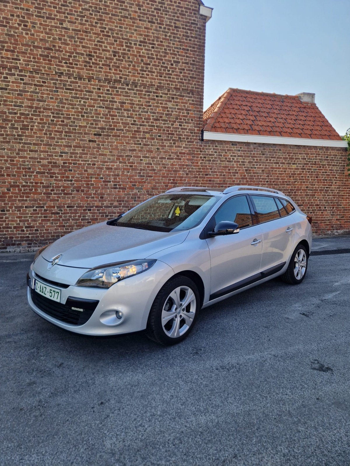 Renault Mégane avec à peine 42 000 km !, Autos, Achat, Entreprise, Boîte manuelle, Tissu