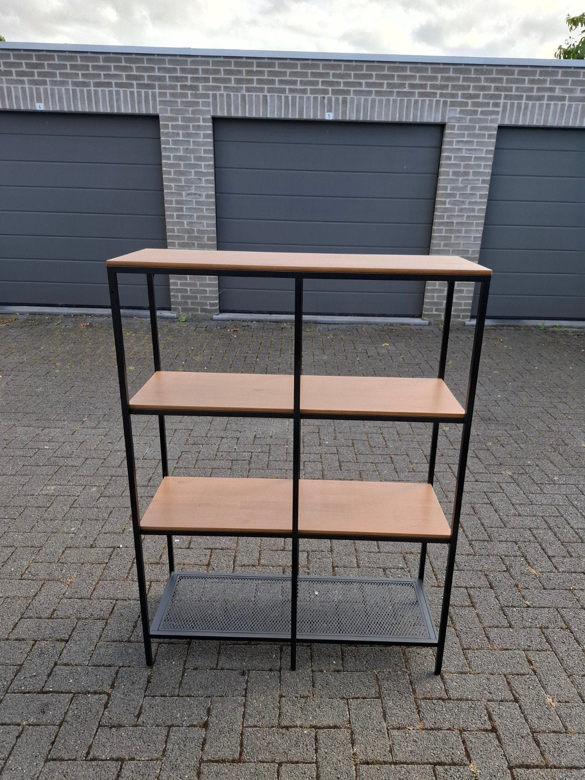 Boekenkast IKEA, Ophalen