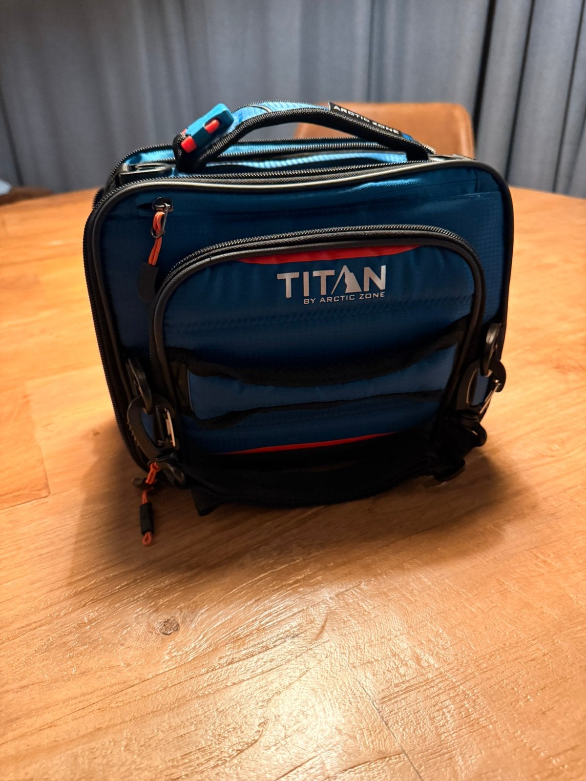 Arctic Zone Titan Deep Freeze, Caravanes & Camping, Envoi, Neuf, Sac isotherme