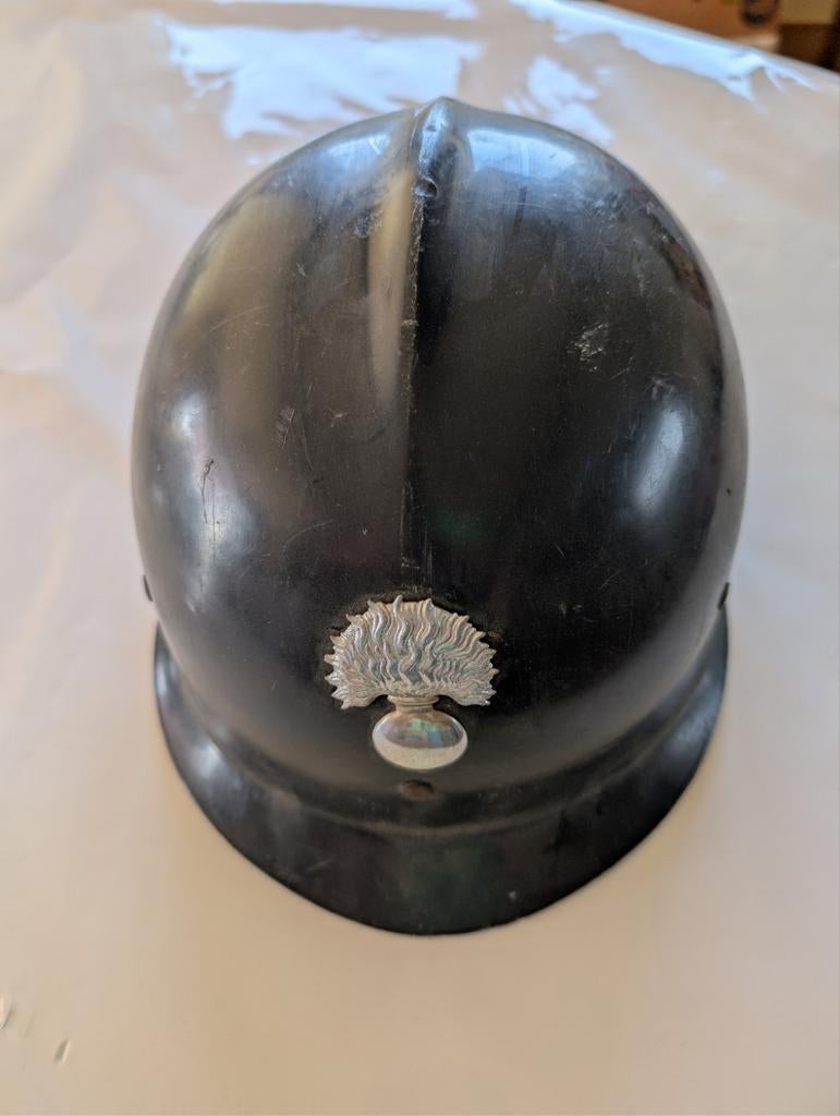 Helm van de gendarmerie, Verzamelen, Rijkswacht
