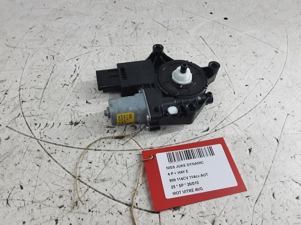MOTEUR LEVE VITRE ELECTRIQUE AVANT GAUCHE Nissan Juke (F16), Mevr. I. Hauben, Utilisé, Avant, Rue de l'Espoir 34 34
4030  GRIVEGNÉE, BE