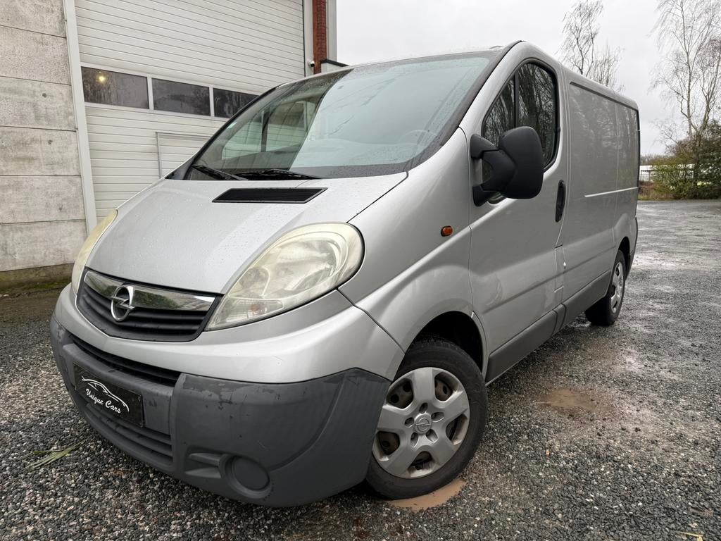 Opel Vivaro 2.0 CDTi / 2012 / 3 zit GEISOLEERD / Euro 5 2012, Auto's, Euro 5, https://public.car-pass.be/vhr/896a8eb7-f678-405b-b470-d68018a1718f