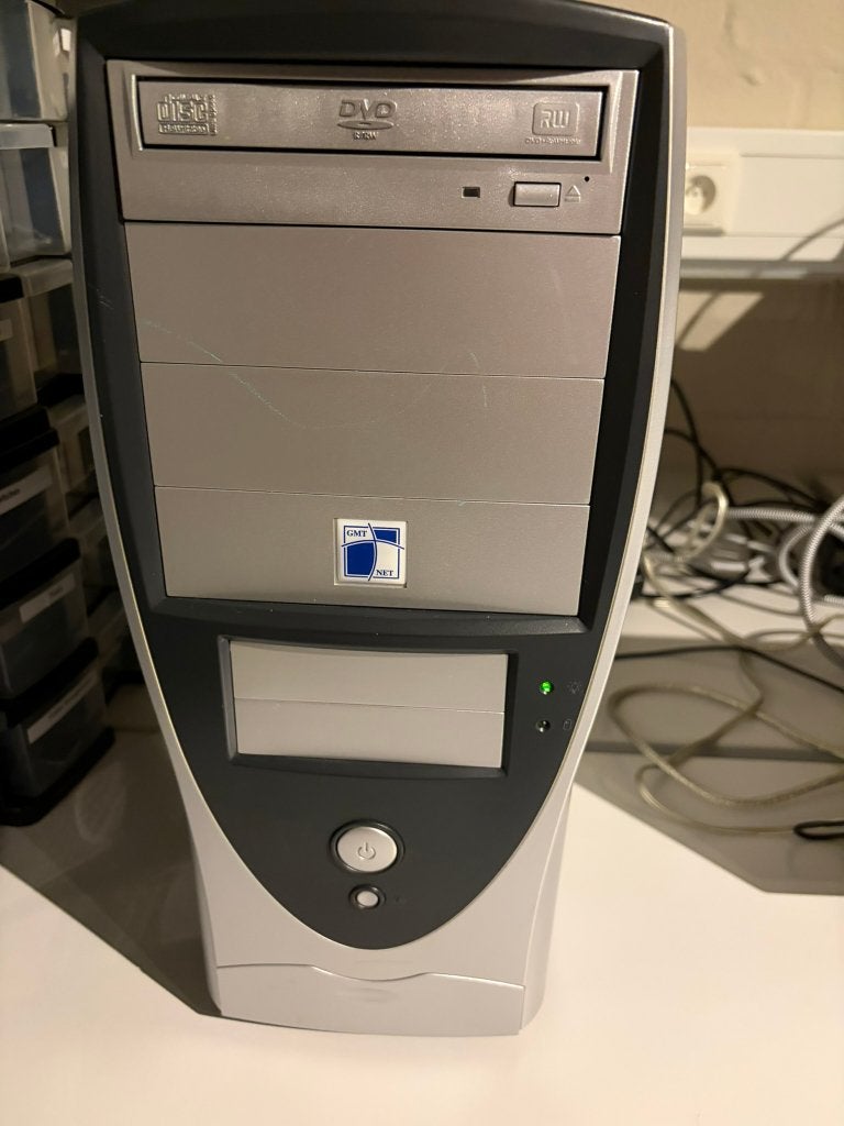 Vintage AMD Athlon Xp 1300+ desktop en tft scherm, Ophalen