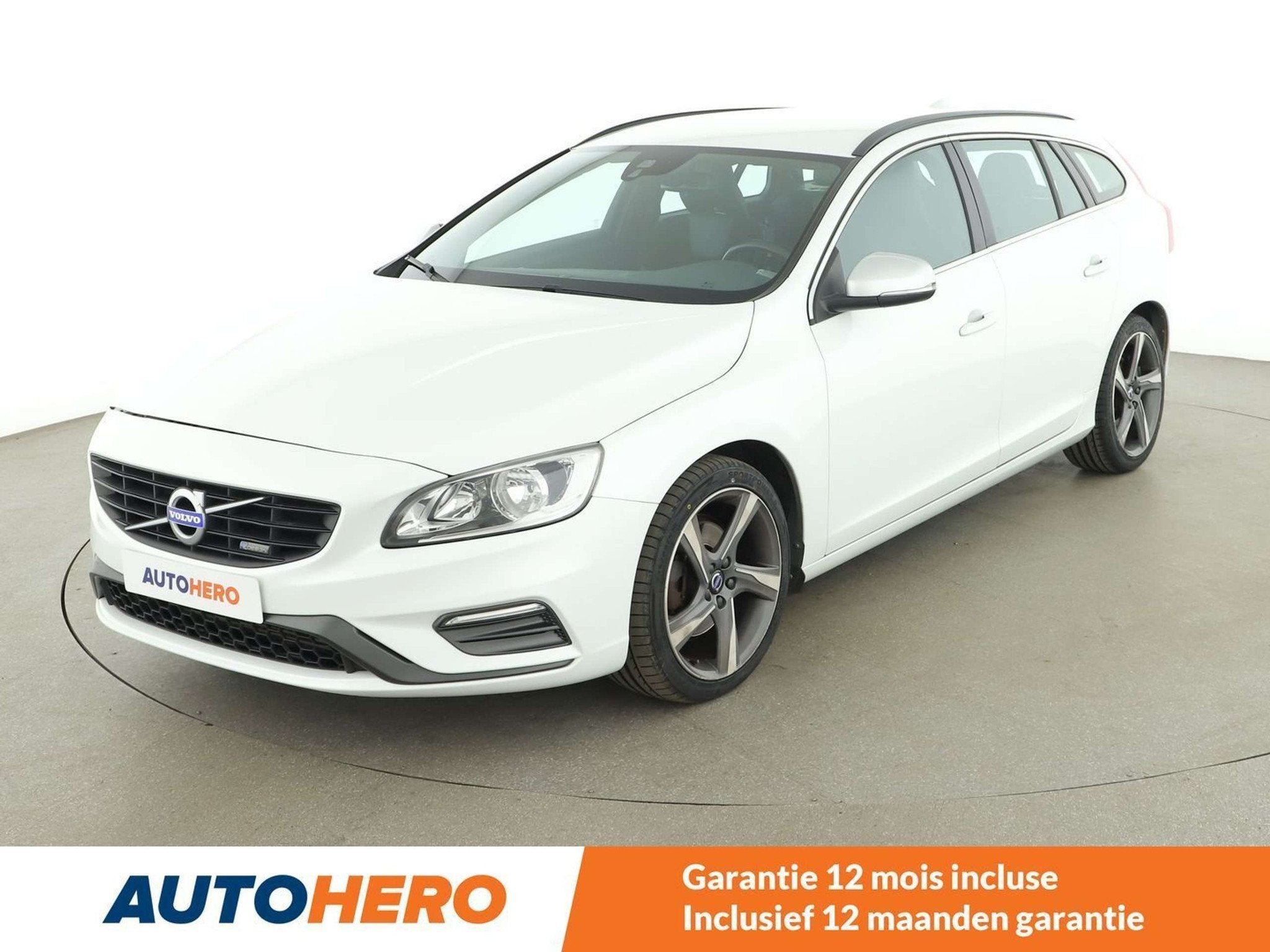 Volvo V60 2.0 D3 Kinetic (bj 2015), Auto's, Volvo, Te koop, V60, ABS, Airbags, Airconditioning, Automatische klimaatregeling, Bluetooth