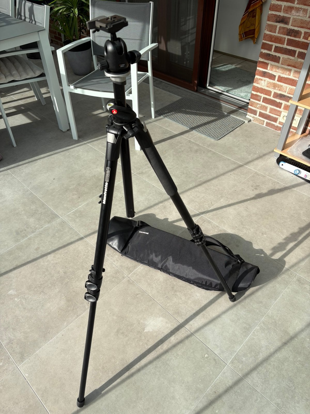 Manfrotto statief en balhoofd, Audio, Tv en Foto, Ophalen of Verzenden, Zo goed als nieuw, Balhoofd, Manfrotto