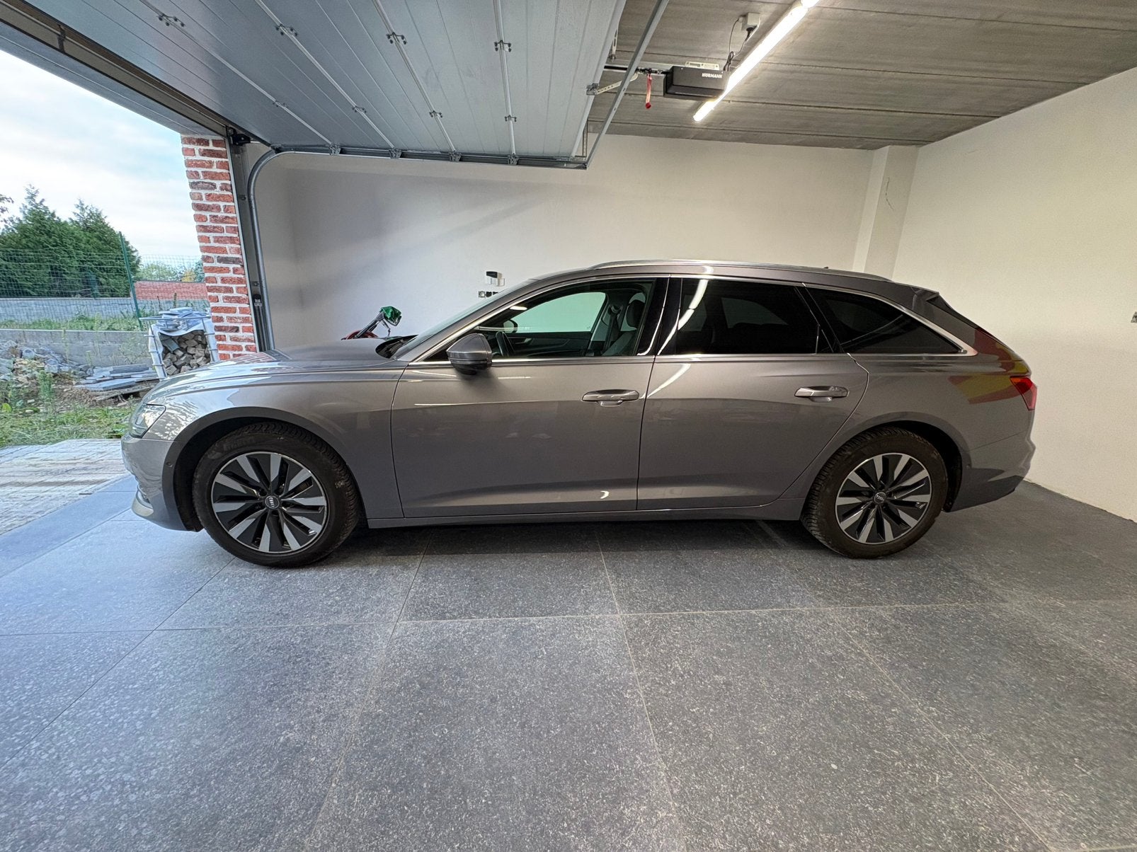 Audi A6 Avant, Autos, Cuir, Argent ou Gris, Achat, Euro 6