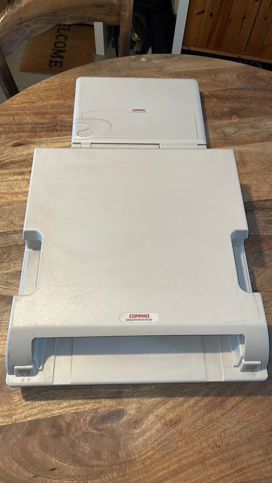 Compaq LTE Elite 4/40CX + SmartStation Docking Station Retro, Computers en Software, Laptopstandaarden, Gebruikt, Ophalen