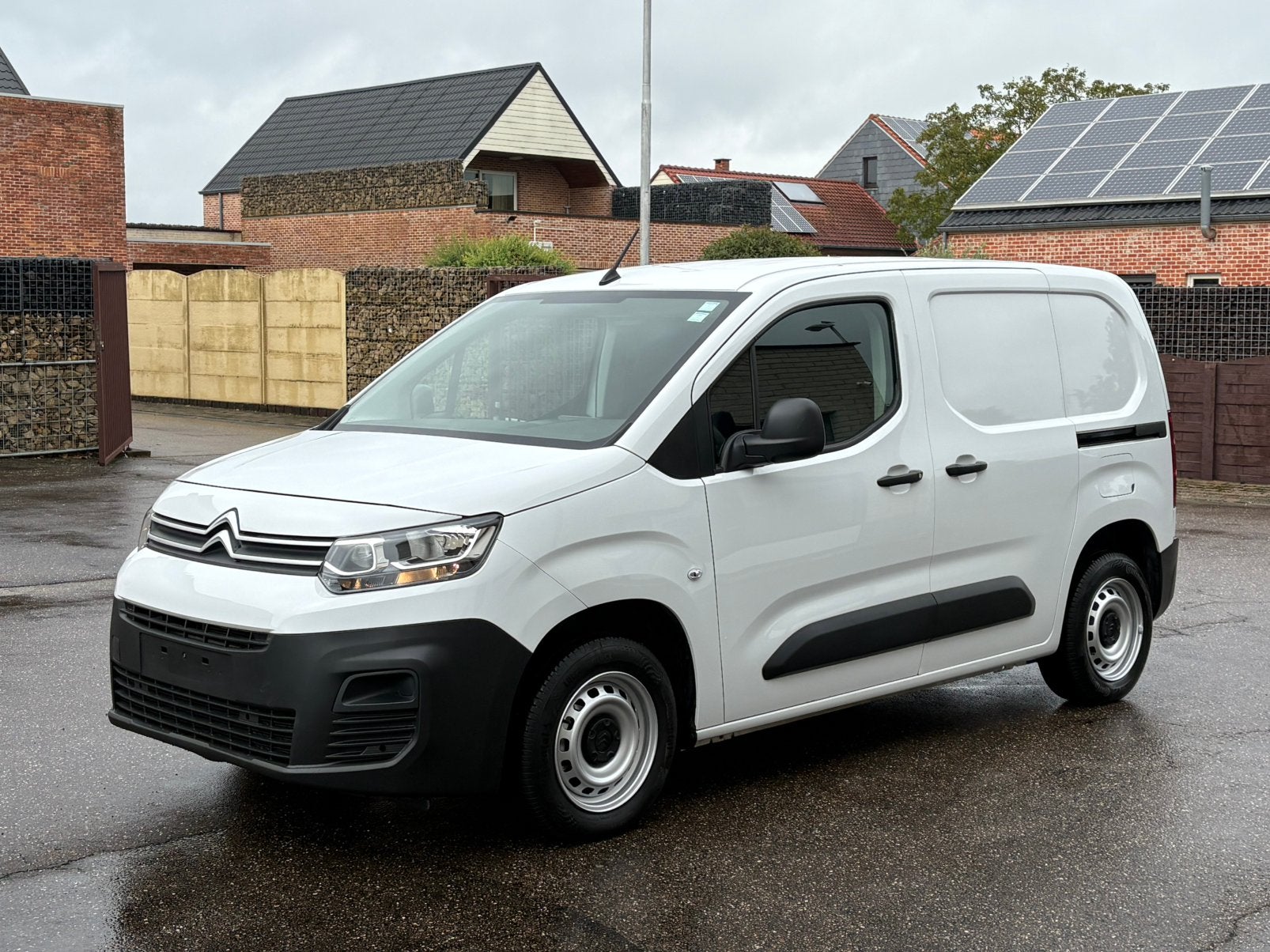 CITROËN BERLINGO 1.5 DIESE – BTW INCL. – 12 MAANDEN GARANTIE, Auto's, 75 kW, Euro 6, https://public.car-pass.be/vhr/92c3a549-32ff-436d-84be-622530972104