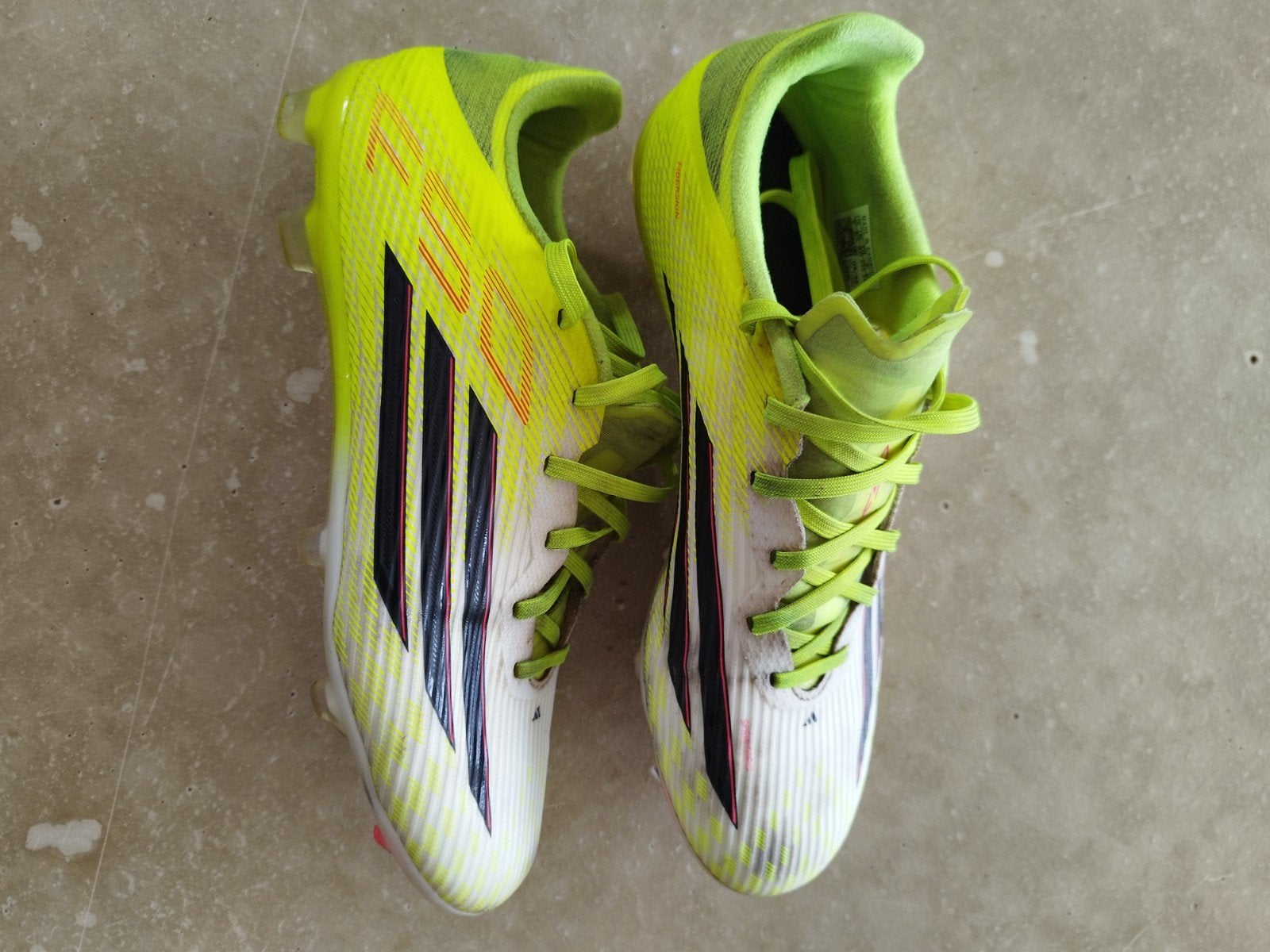 voetbalschoenen adidas F50 mt40, Sport en Fitness, Voetbal, Ophalen, Gebruikt, Schoenen