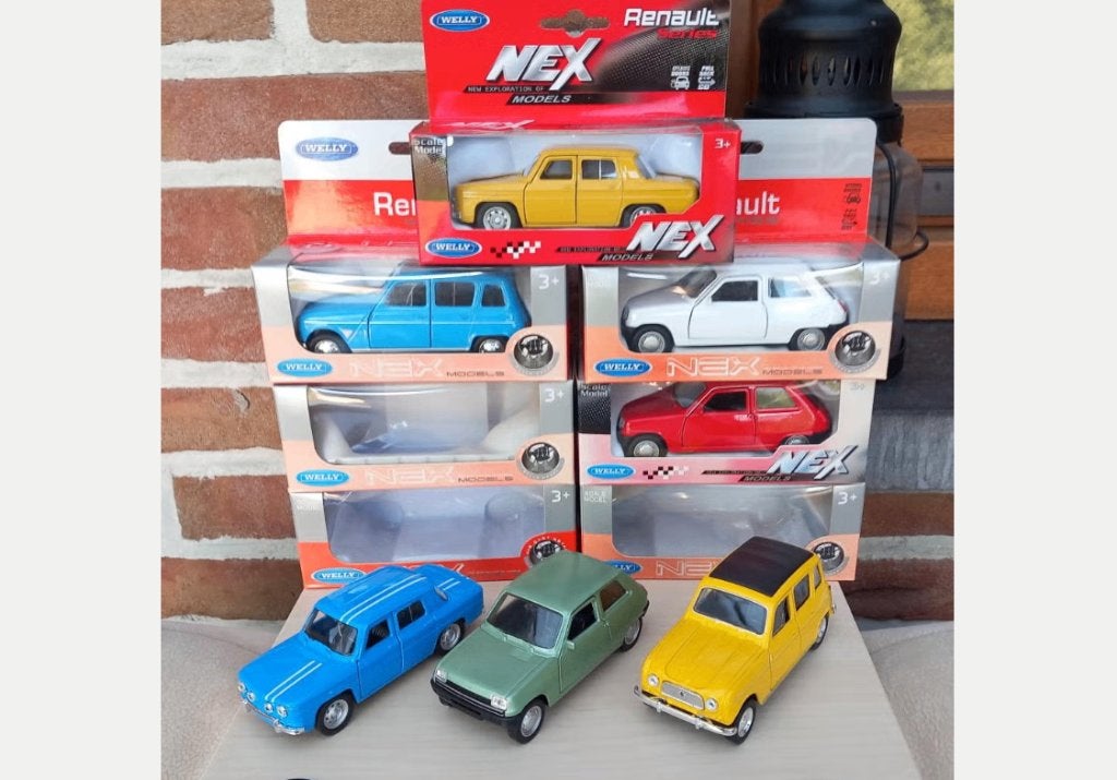 7 Franse oldtimers, Renault R4 , R5 & R8 , Nieuw, Ophalen, Nieuw, Auto