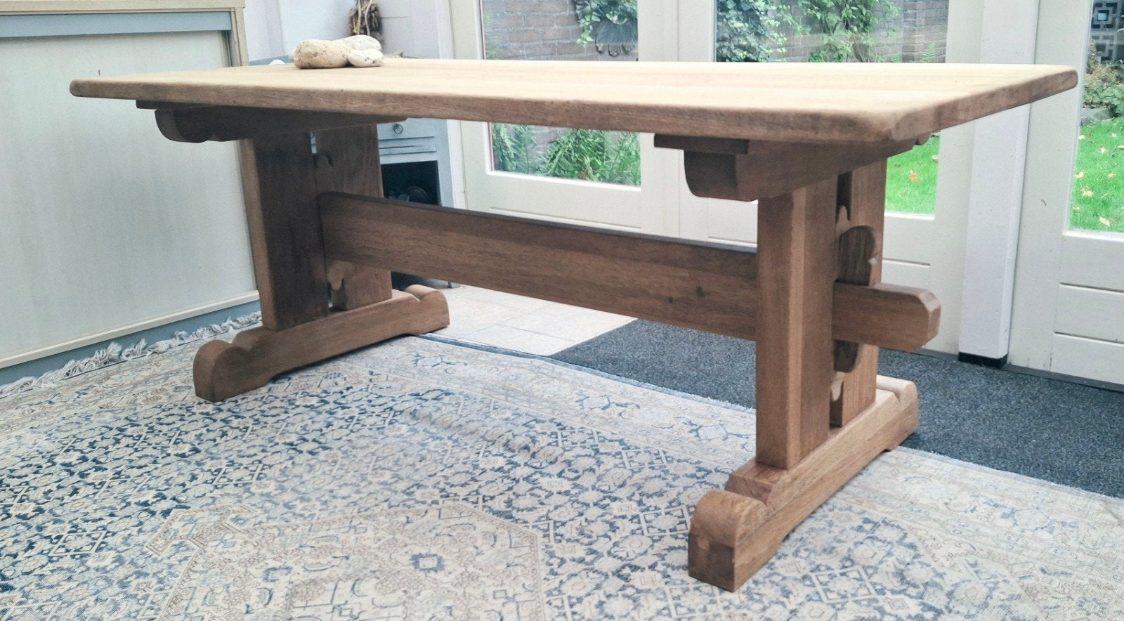 Ancienne table de monastère en chêne, table à manger 200 cm., Comme neuf, 50 à 100 cm, Chêne, Sober stoer  tijdloos landelijk.