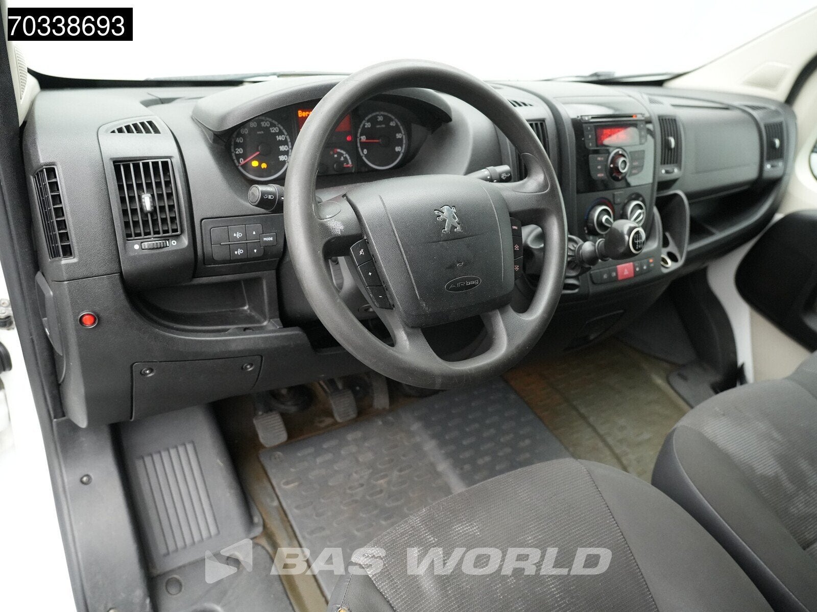 Peugeot Boxer 130pk Bakwagen Laadklep Airco Koffer Meubelbak, Auto's, Euro 5, Stof, Gebruikt, 4 cilinders