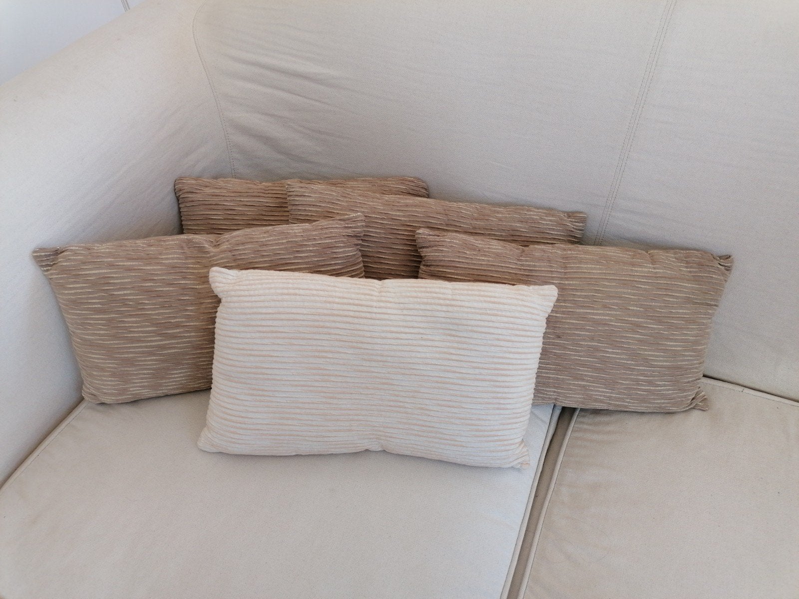 Set van 5 trendy sierkussens (30x50 cm) met binnenkussen, Huis en Inrichting, Ophalen, Wasbaar, Wit, Zo goed als nieuw