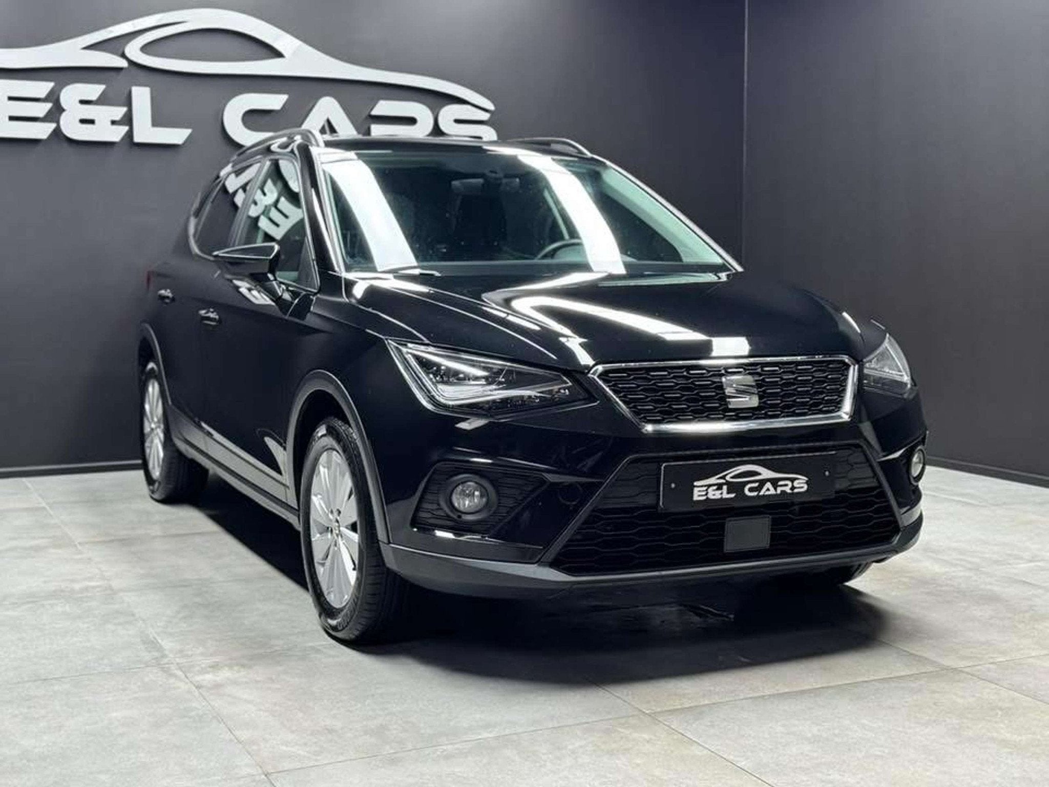 SEAT Arona Arona 1.0 TSI Xcellence *12 mois de garantie*, Achat, Entreprise, 5 portes, 5 places