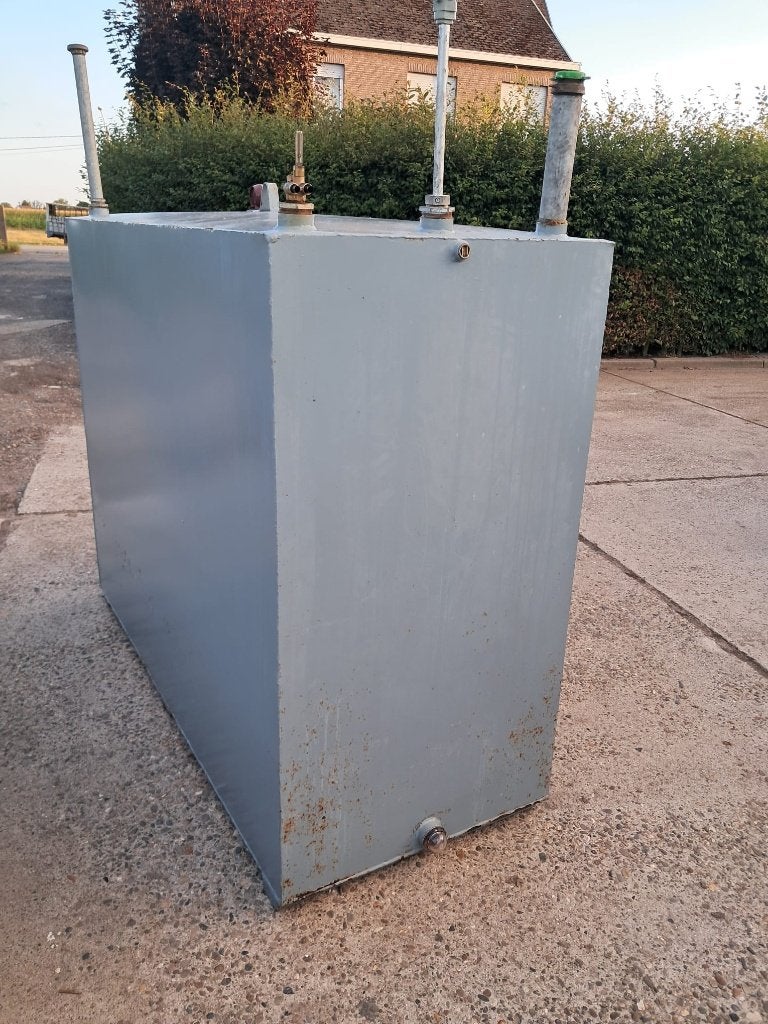 Mazouttank dubbelwandig 2200 liter, Enlèvement