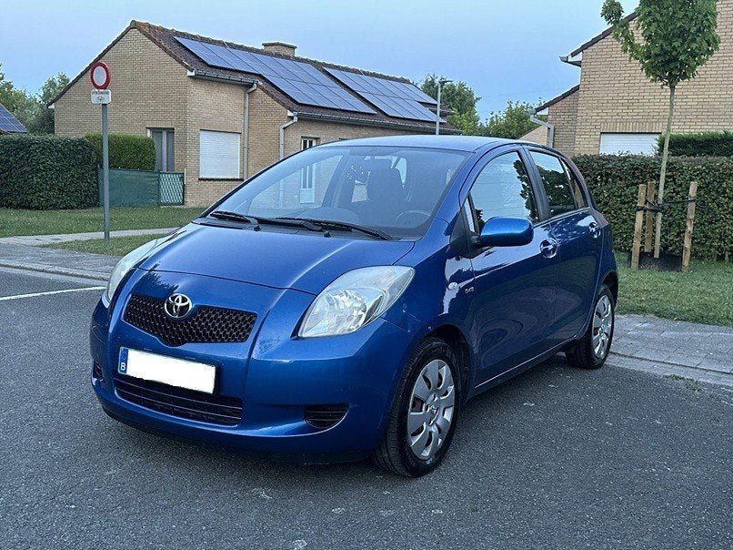 Toyota Yaris 1.4 diesel  D4D Euro4 AUTOMAAT Gekeurd carpass, Auto's, Automaat, Blauw, Bedrijf, 119 g/km