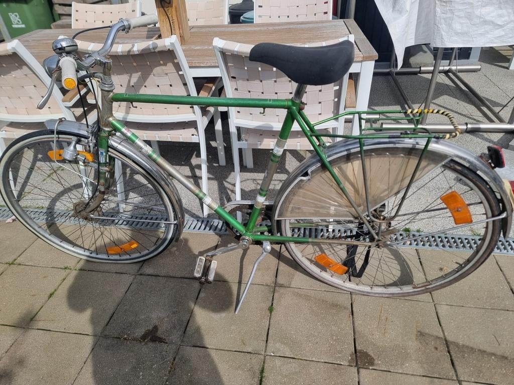 Oude fiets om op te maken, Ophalen