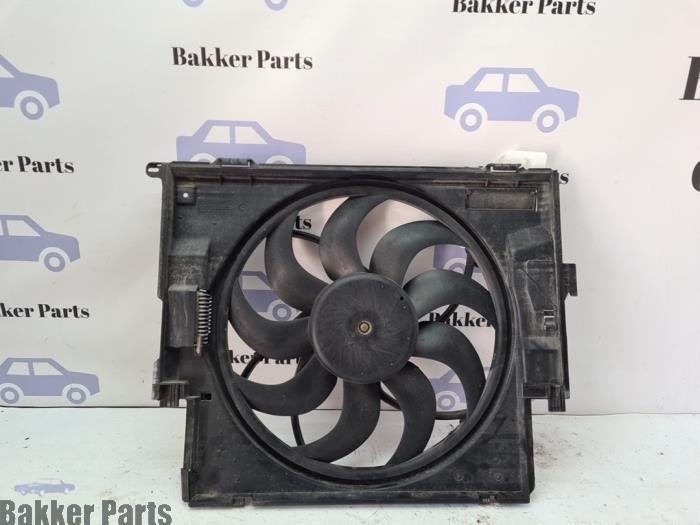 Boîtier ventilateur d'un BMW 1-Serie, -, -, 3 mois de garantie, Utilisé