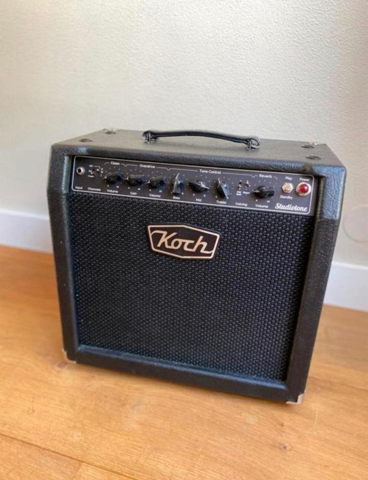 Koch Studiotone V2 20 watt buizenversterker - lichtgewicht!, Muziek en Instrumenten, Ophalen, Zo goed als nieuw