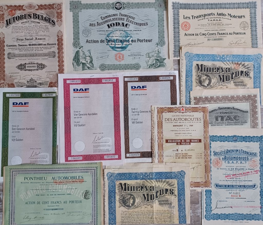 12x  Automobile - Motor Companies, Postzegels en Munten, Ophalen of Verzenden, Aandeel