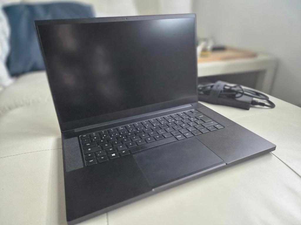 Razer Blade 15 Base (2018) + Razer Core X - Vente B2B, Computers en Software, Windows Laptops, Gebruikt, 15 inch, HDD, SSD, 16 GB